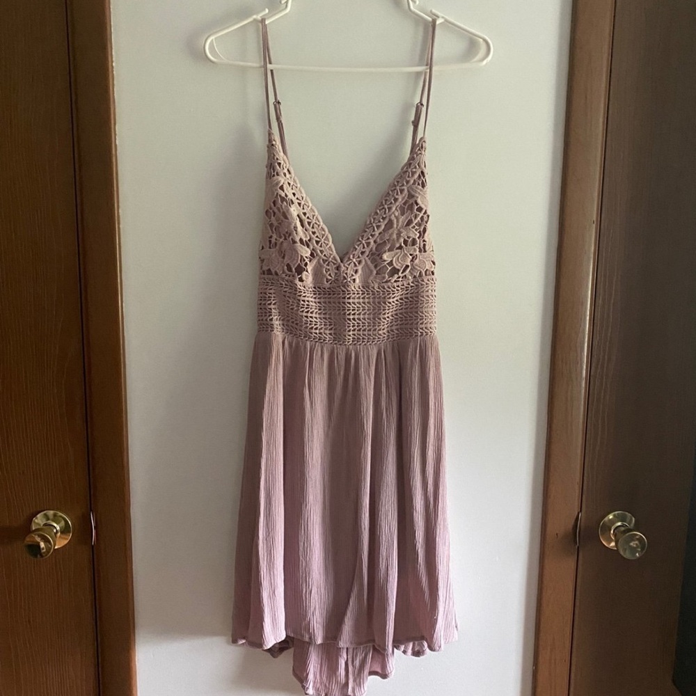 Elegant Lace Trim Pink dress